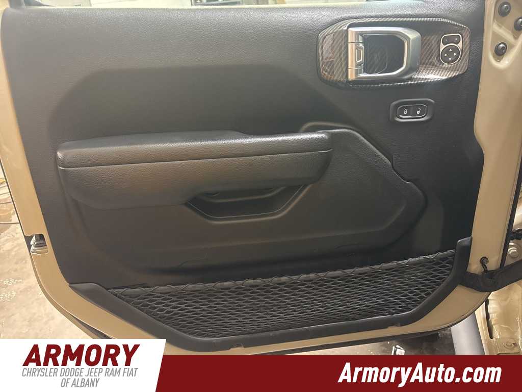 Thumbnail: 2022 Jeep Wrangler - 7