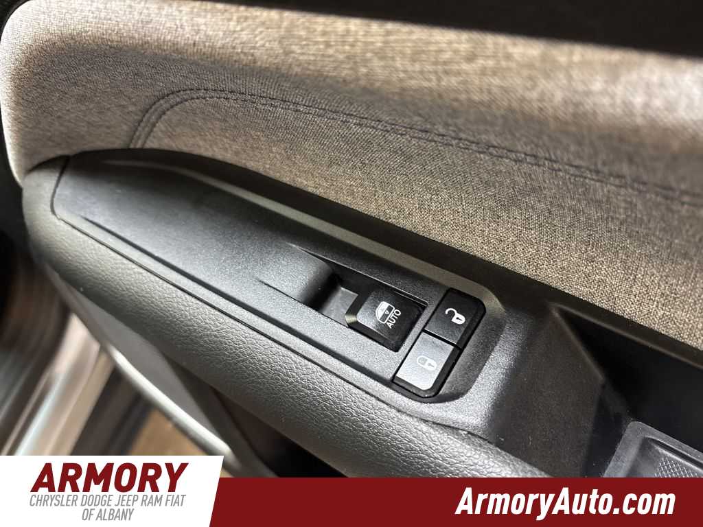 Thumbnail: 2024 Jeep Compass - 36