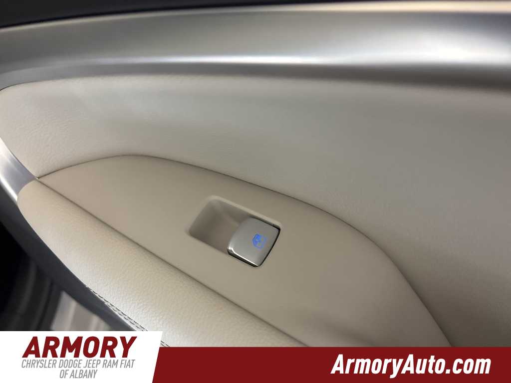 Thumbnail: 2024 Genesis G70 - 30