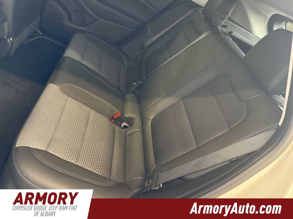 Thumbnail: 2025 Chevrolet Trax - 28