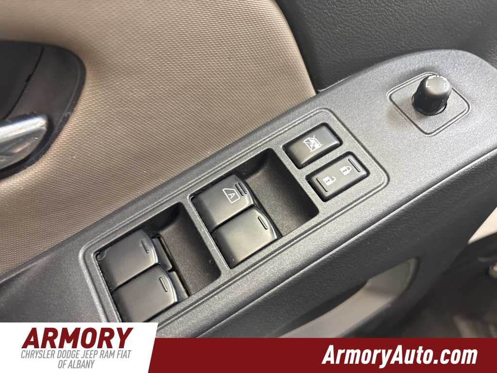 Thumbnail: 2022 Nissan Frontier - 8