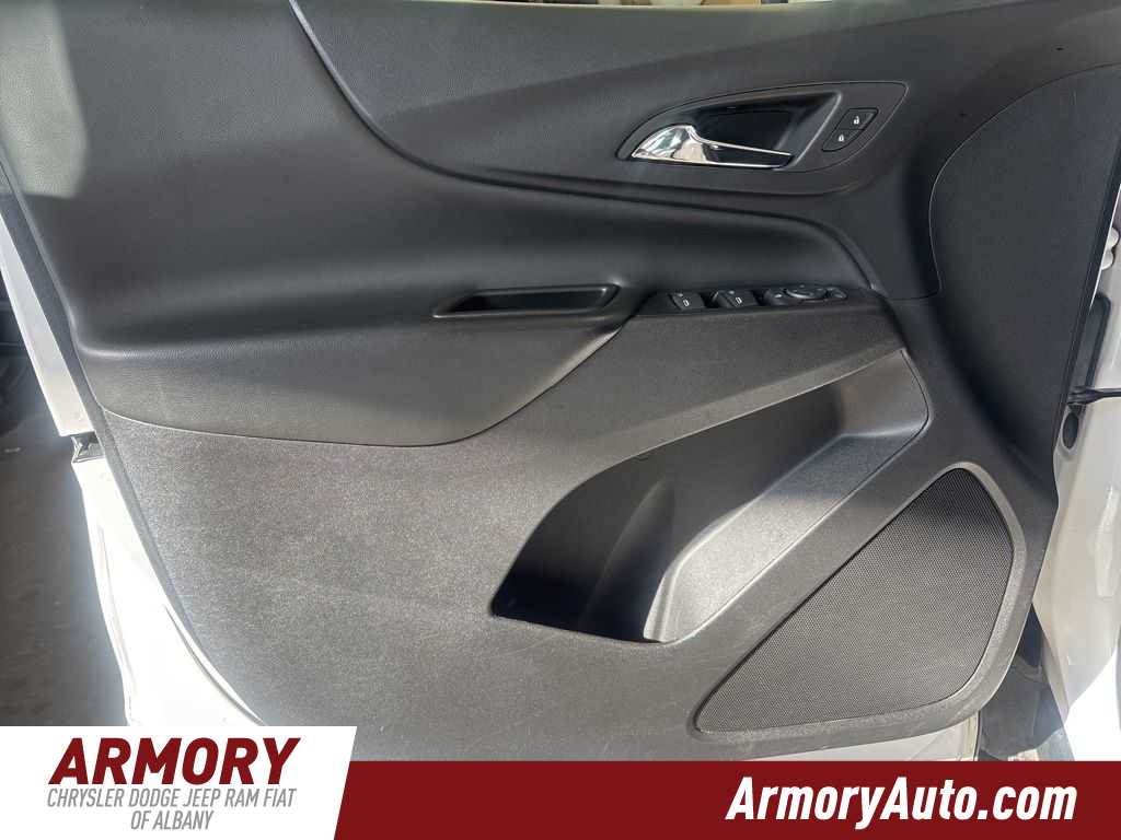 Thumbnail: 2023 Chevrolet Equinox - 6
