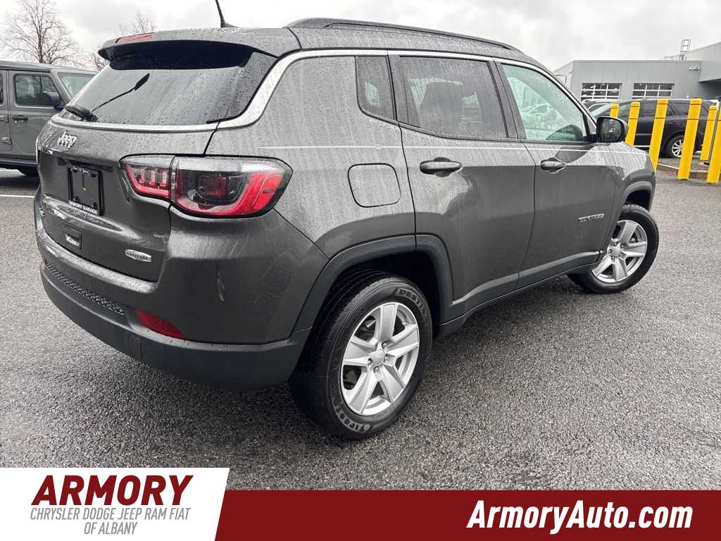 Thumbnail: 2022 Jeep Compass - 4