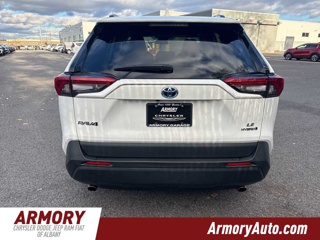 Thumbnail: 2022 Toyota RAV4 - 5