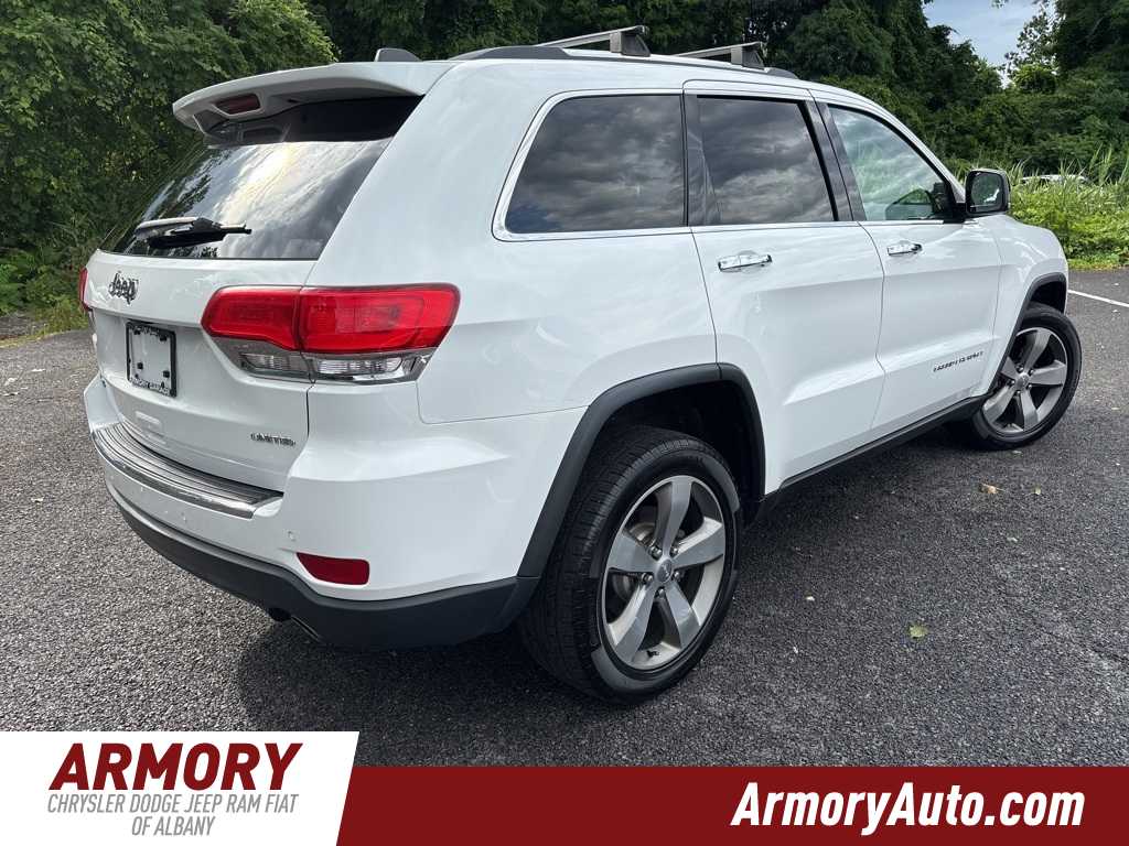 Thumbnail: 2016 Jeep Grand Cherokee - 4