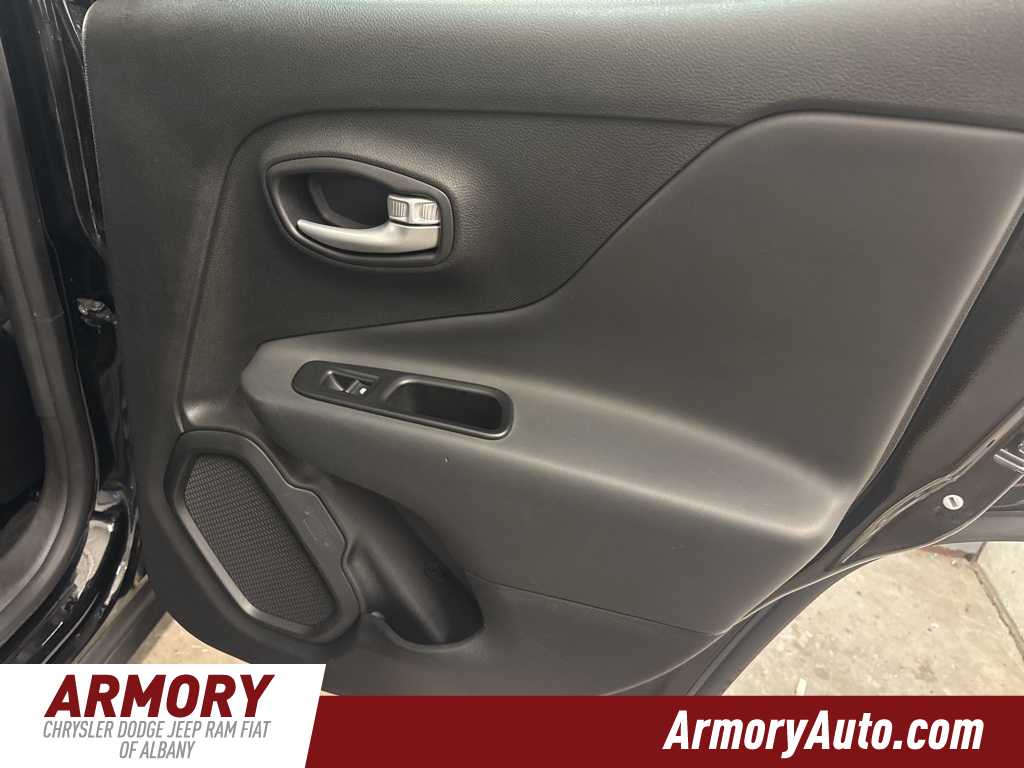 Thumbnail: 2023 Jeep Renegade - 27