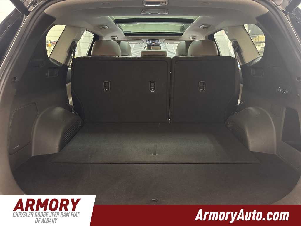 Thumbnail: 2023 Hyundai Santa Fe - 29