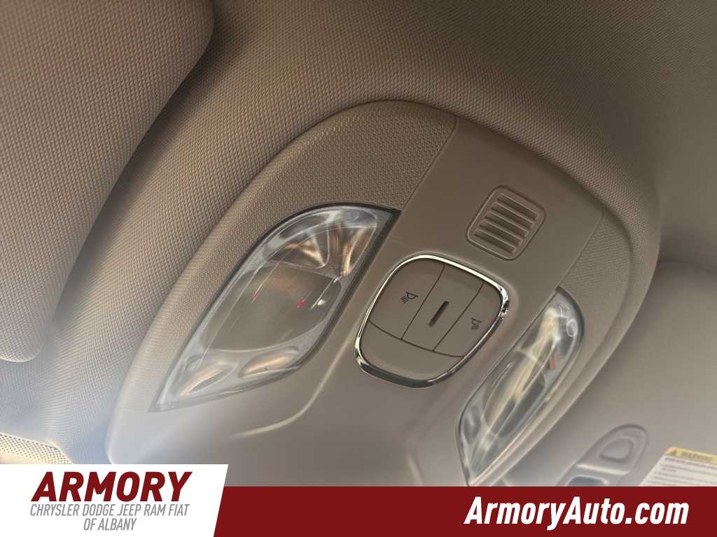 Thumbnail: 2022 Jeep Compass - 22