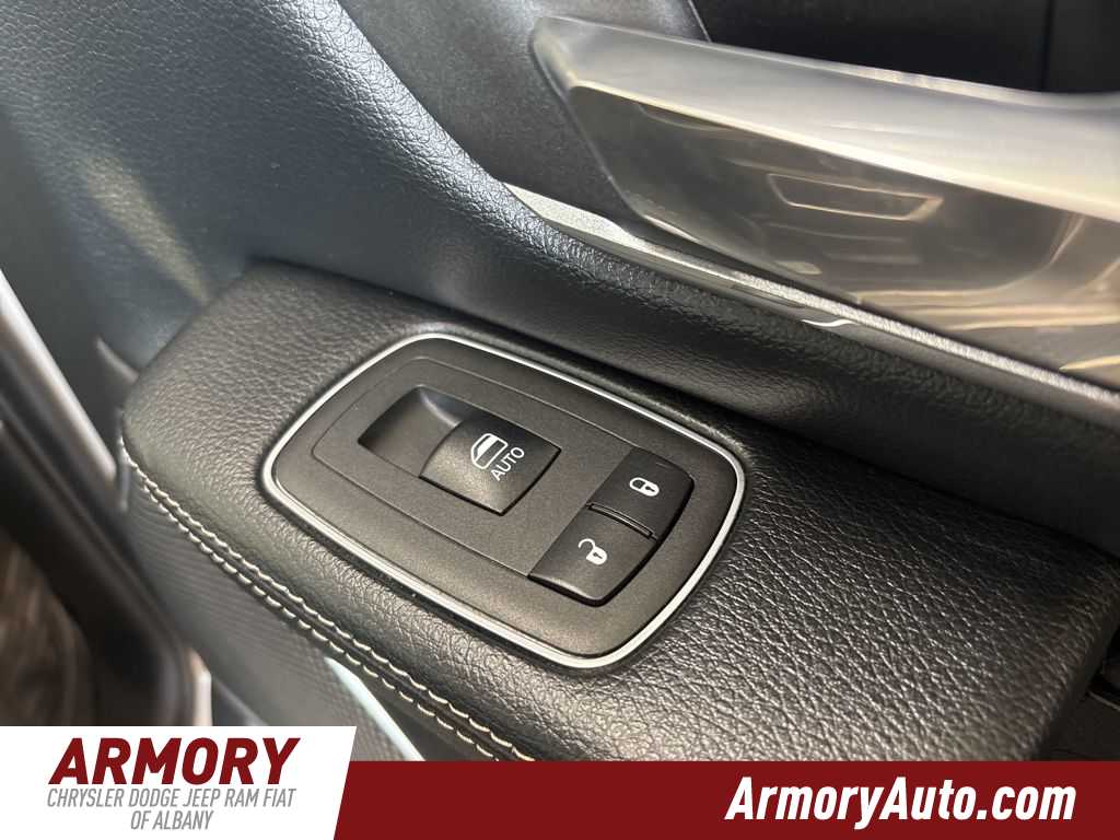 Thumbnail: 2019 RAM 1500 - 37