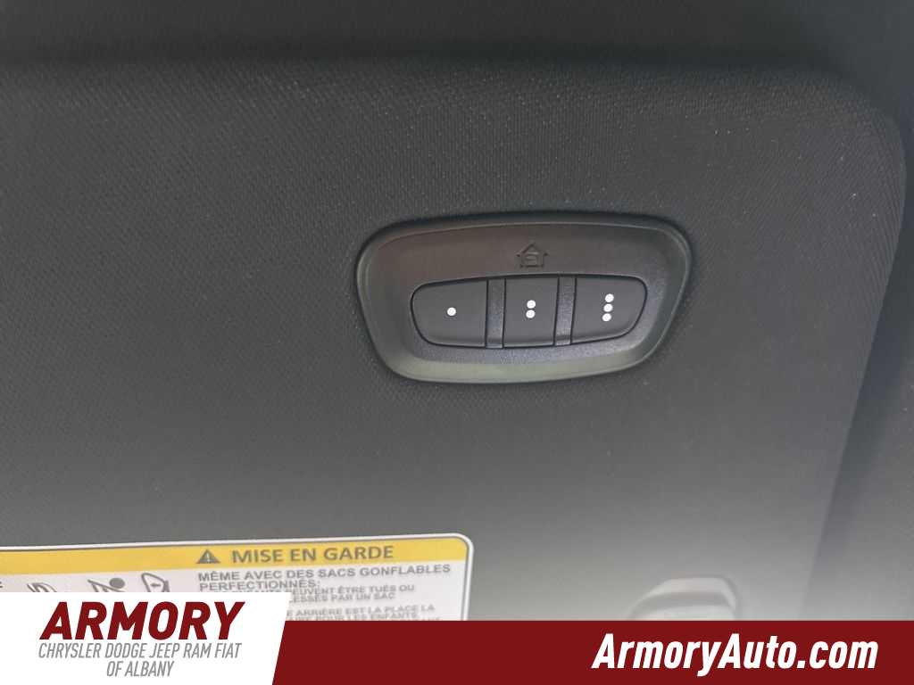 Thumbnail: 2024 Jeep Wagoneer - 27