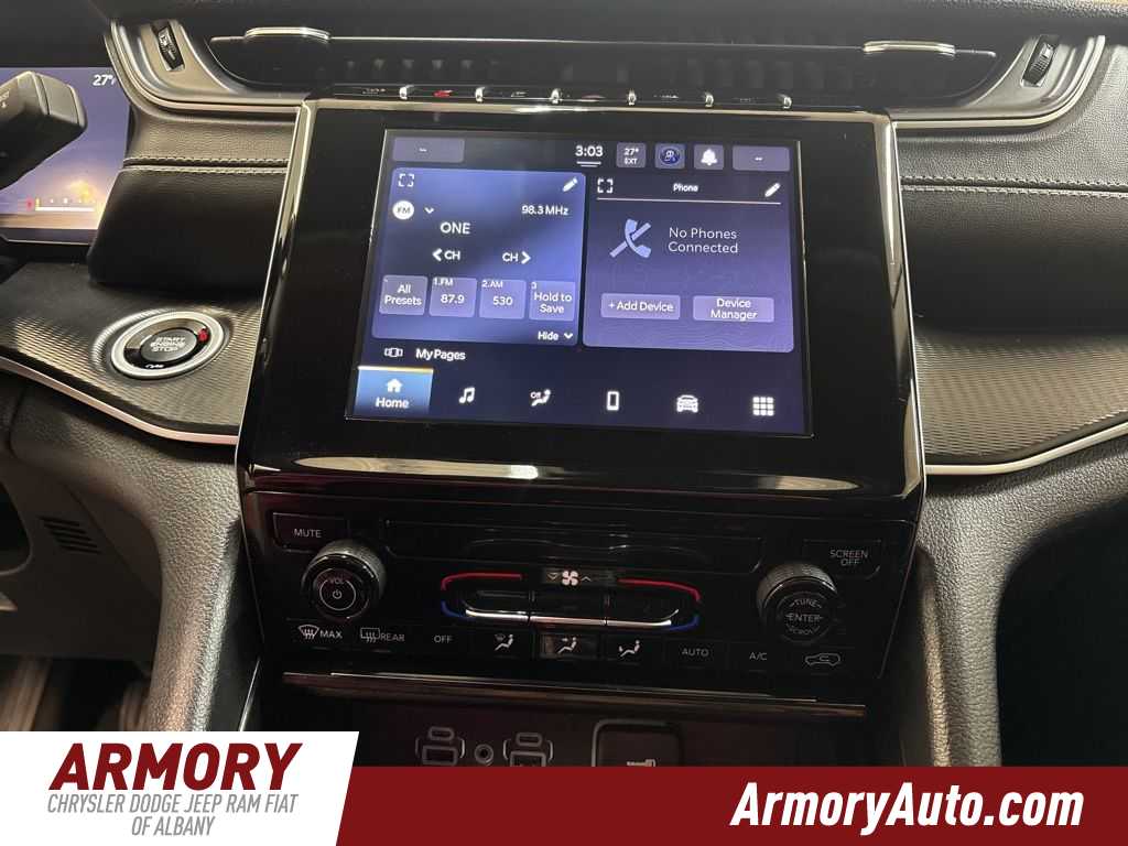 Thumbnail: 2023 Jeep Grand Cherokee - 18