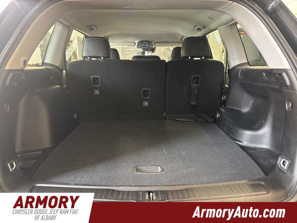 Thumbnail: 2023 Jeep Grand Cherokee - 29