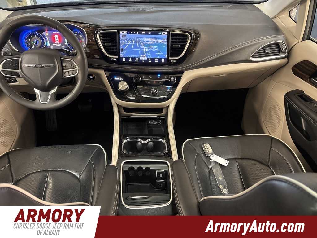 Thumbnail: 2023 Chrysler Pacifica - 34