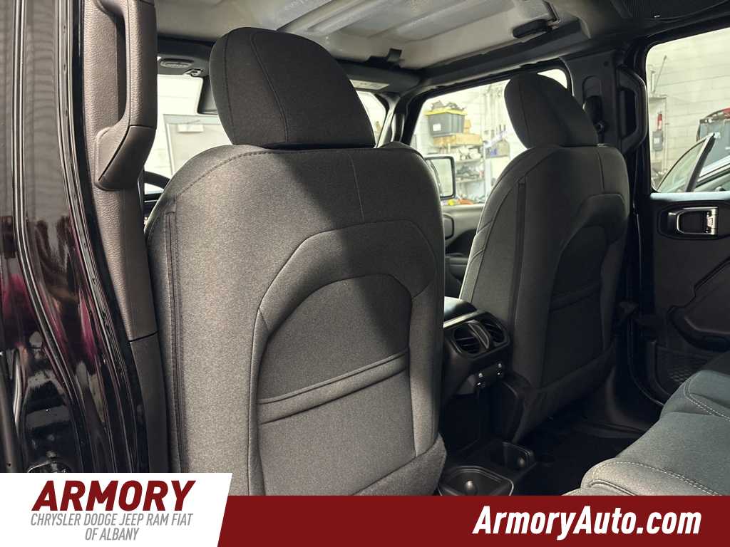 Thumbnail: 2025 Jeep Wrangler - 24