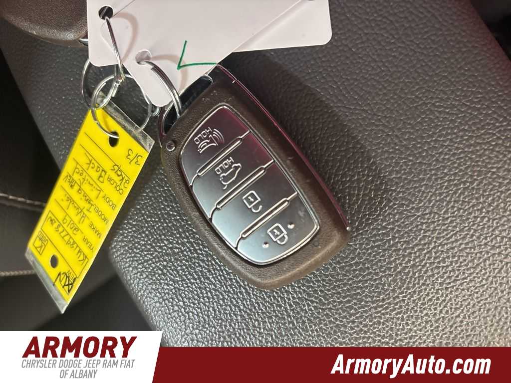 Thumbnail: 2019 Hyundai Ioniq - 22