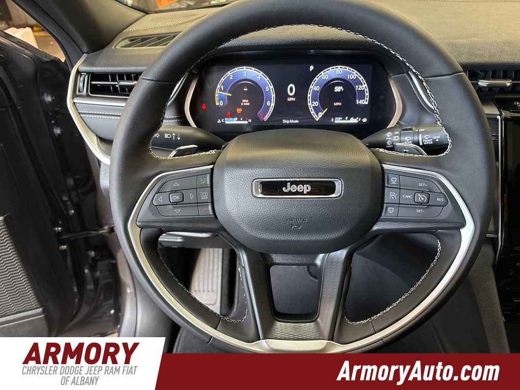 Thumbnail: 2025 Jeep Grand Cherokee - 13