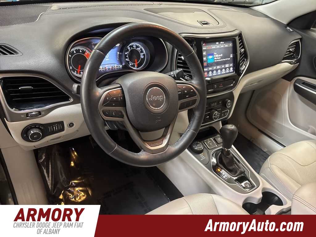 Thumbnail: 2019 Jeep Cherokee - 10