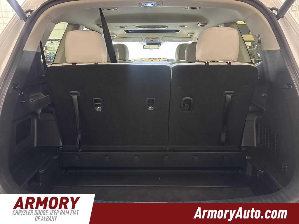 Thumbnail: 2023 Kia Telluride - 31