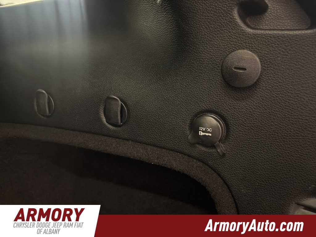 Thumbnail: 2020 Jeep Grand Cherokee - 28