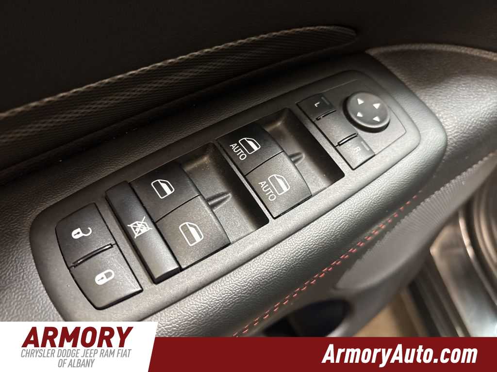 Thumbnail: 2025 Dodge Durango - 8