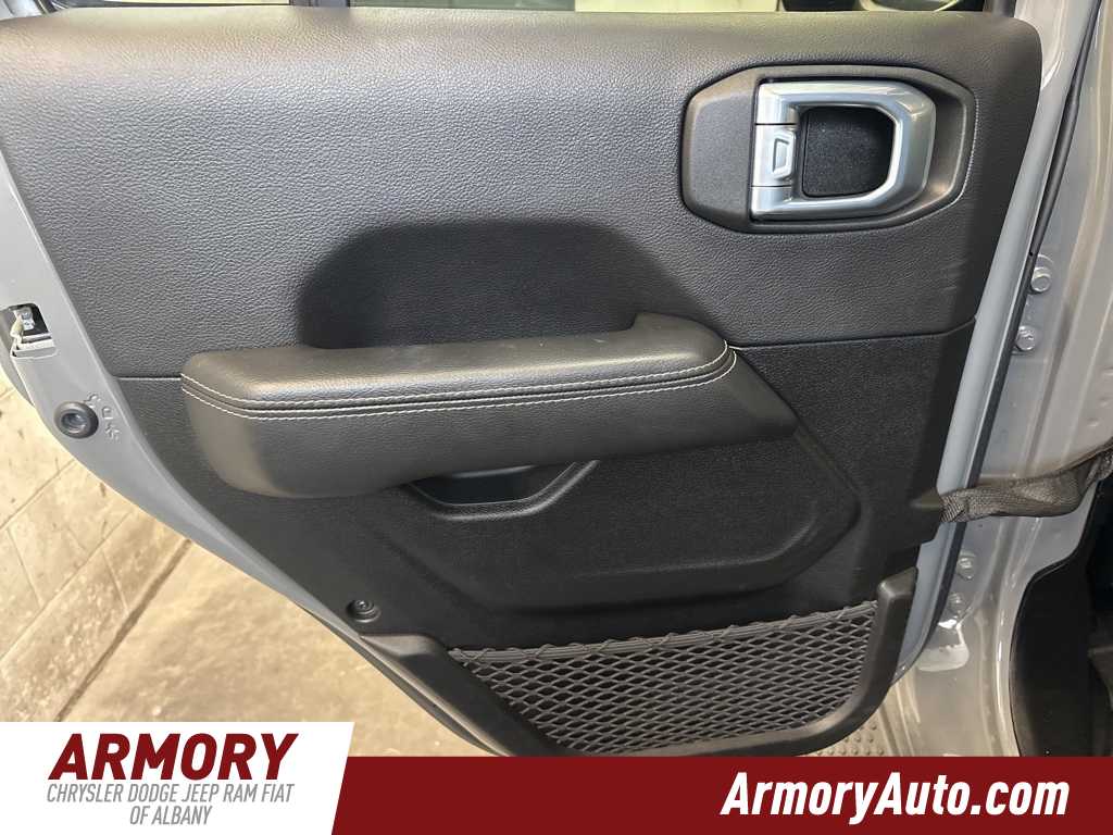 Thumbnail: 2022 Jeep Wrangler - 26