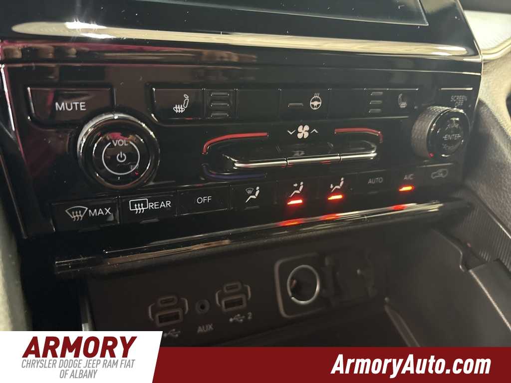 Thumbnail: 2025 Jeep Grand Cherokee - 20