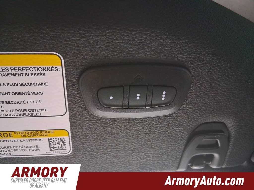 Thumbnail: 2025 Jeep Wrangler - 24