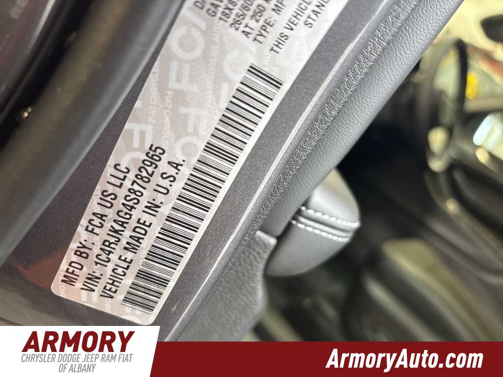 Thumbnail: 2025 Jeep Grand Cherokee L - 40