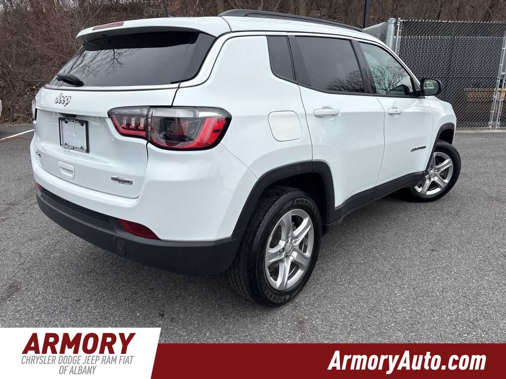 Thumbnail: 2023 Jeep Compass - 4