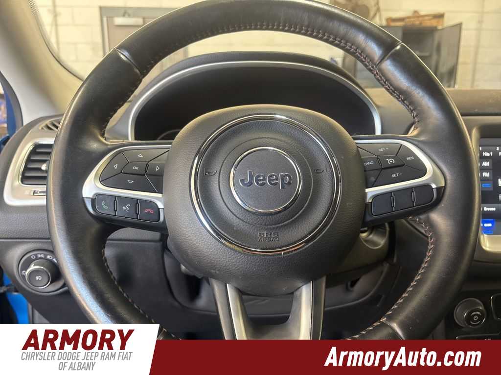 Thumbnail: 2018 Jeep Compass - 13