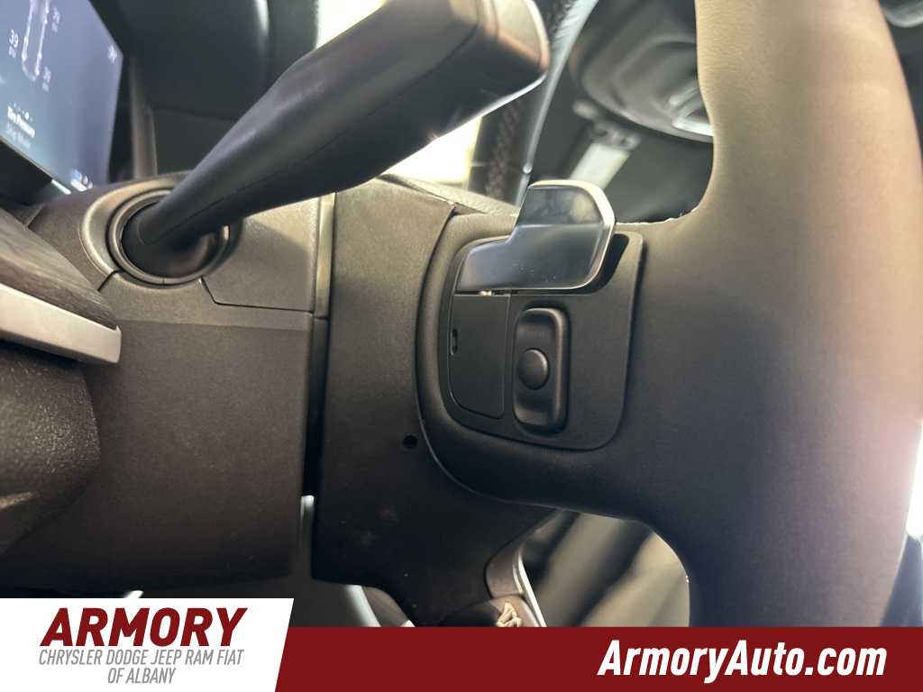 Thumbnail: 2025 Jeep Grand Cherokee - 11