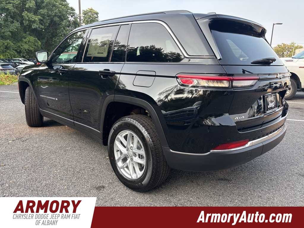 Thumbnail: 2025 Jeep Grand Cherokee - 6