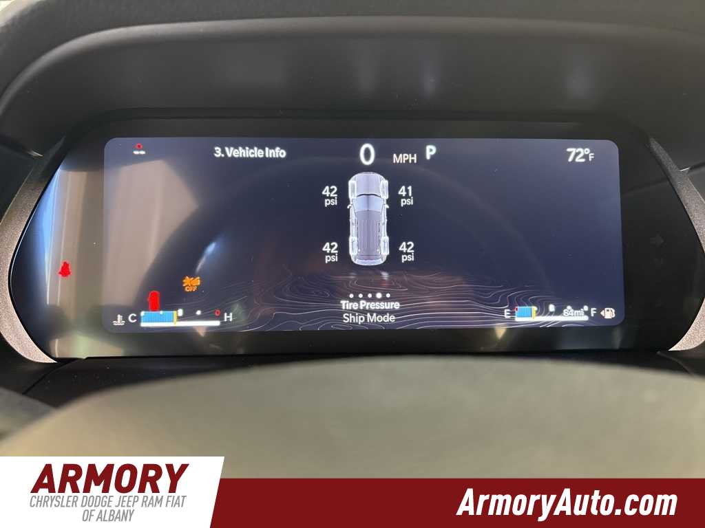 Thumbnail: 2025 Jeep Grand Cherokee - 17