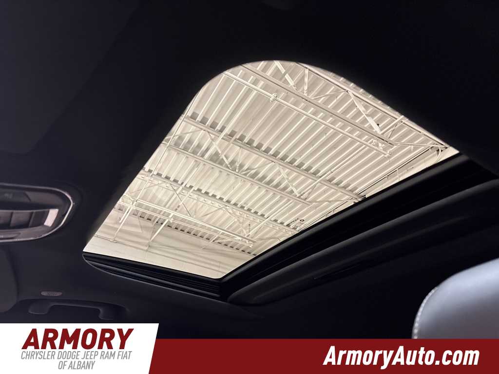 Thumbnail: 2025 Jeep Grand Cherokee L - 21