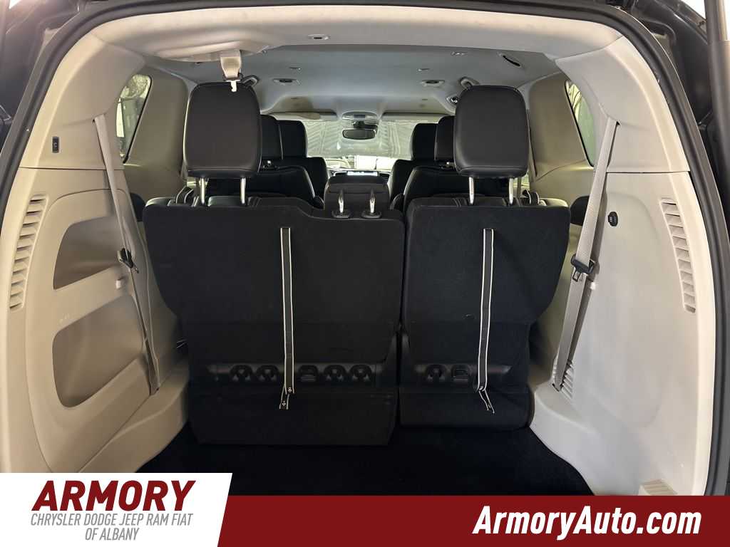 Thumbnail: 2024 Chrysler Pacifica - 32