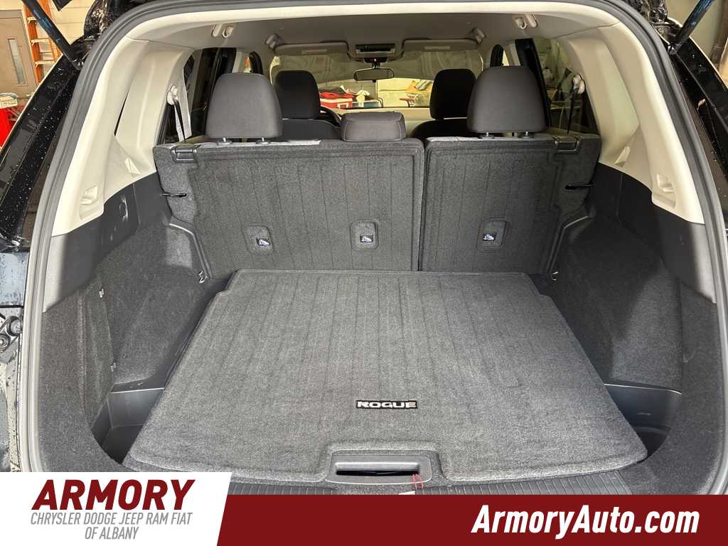 Thumbnail: 2022 Nissan Rogue - 27