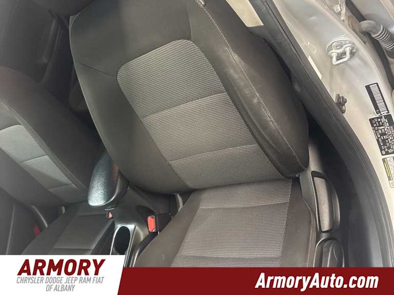 Thumbnail: 2018 Kia Forte - 11