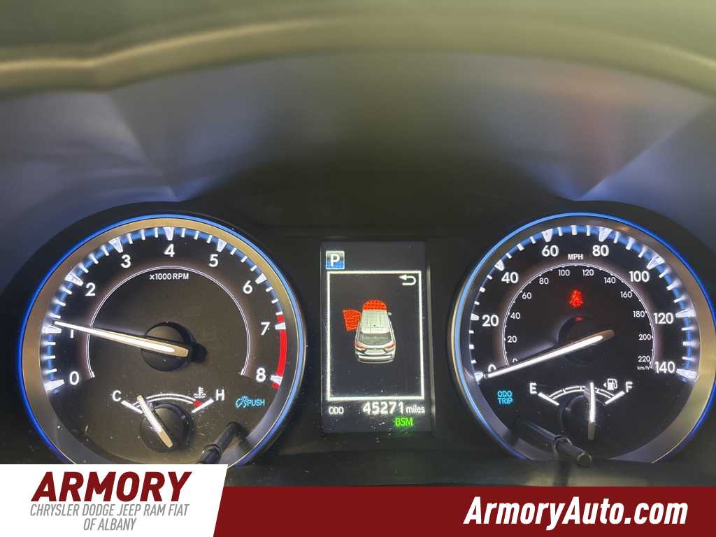 Thumbnail: 2019 Toyota Highlander - 13