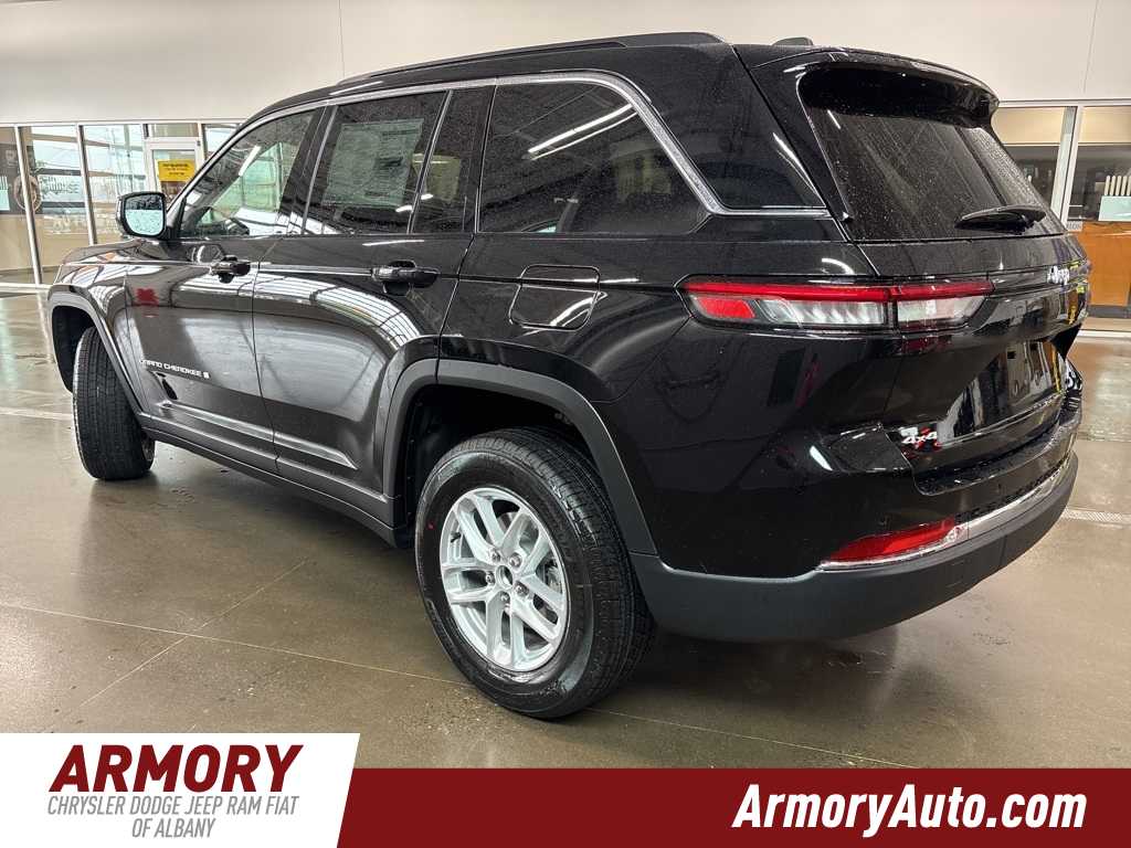 Thumbnail: 2025 Jeep Grand Cherokee - 6