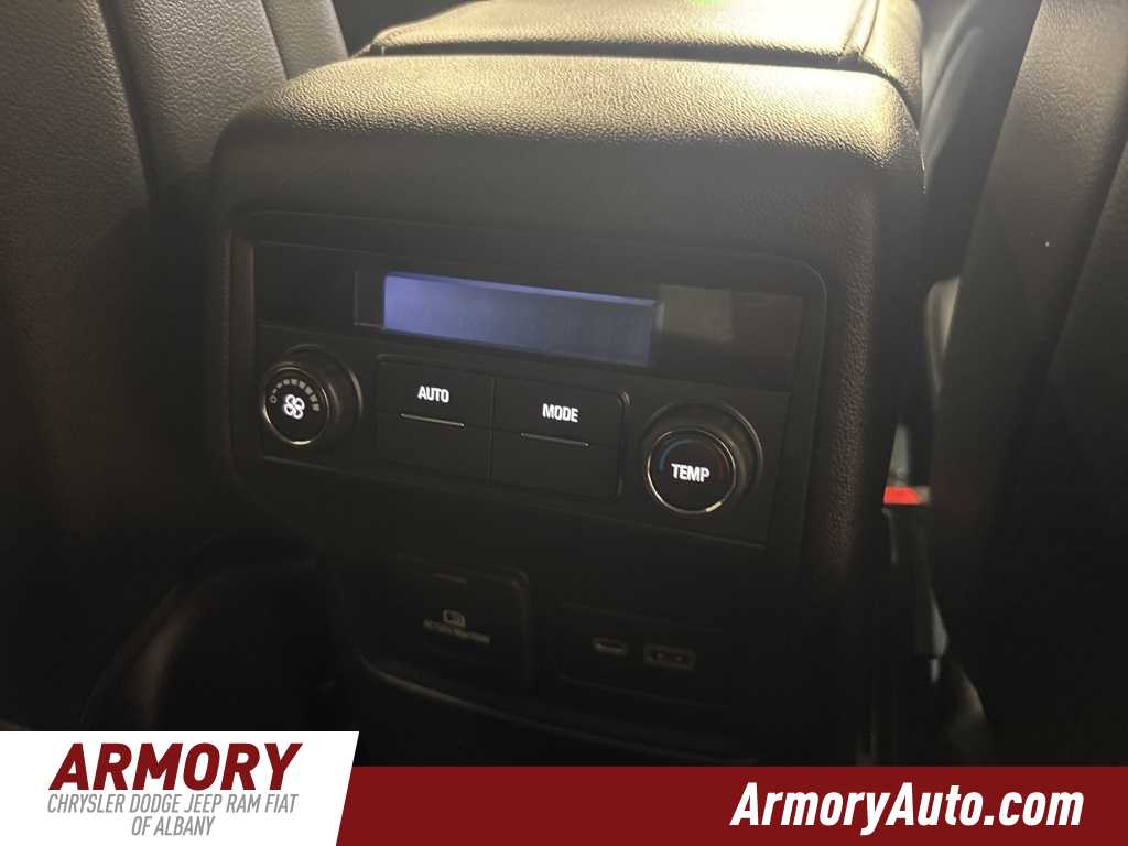 Thumbnail: 2023 GMC Acadia - 38