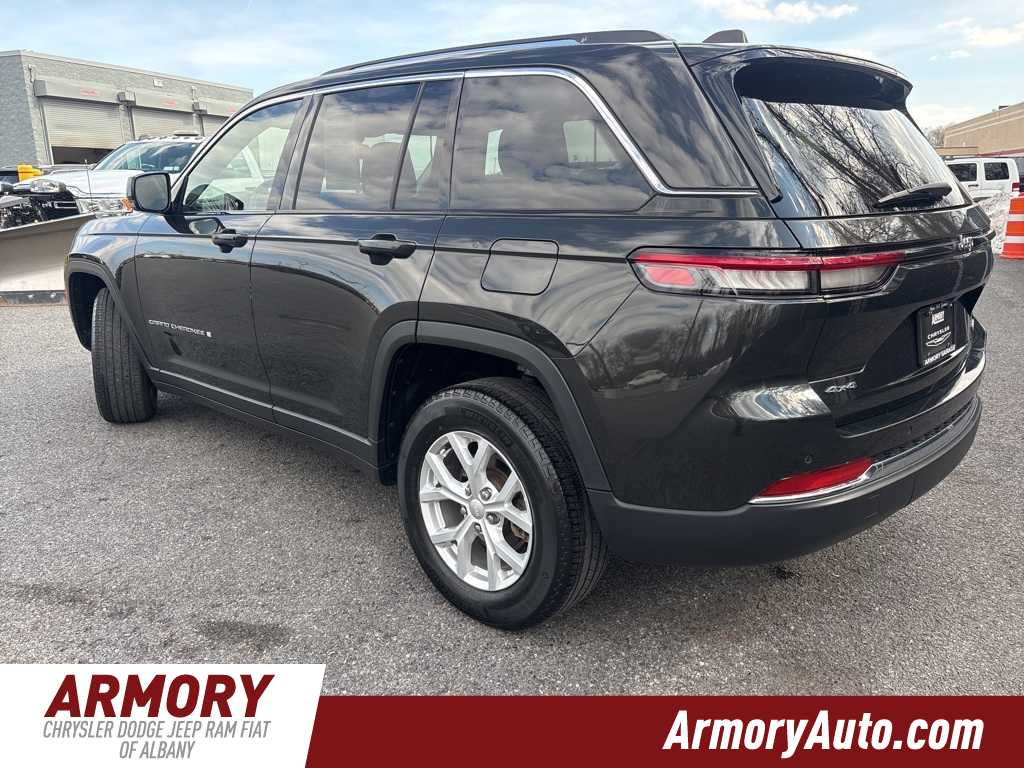 Thumbnail: 2023 Jeep Grand Cherokee - 6