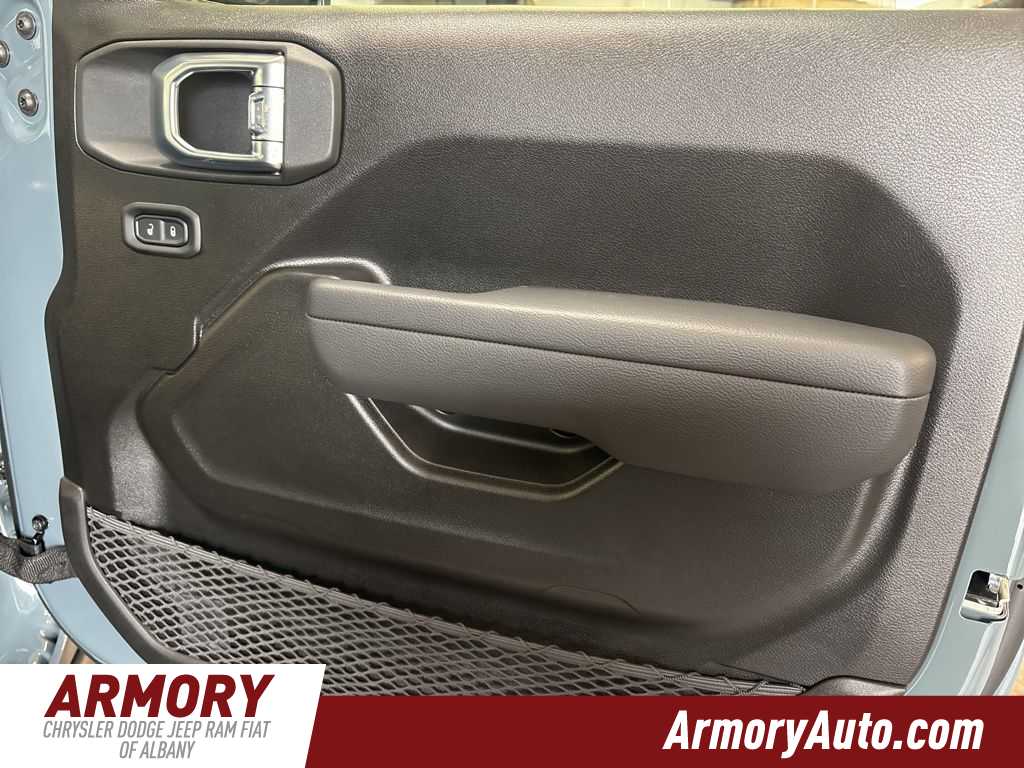 Thumbnail: 2026 Jeep Wrangler - 32