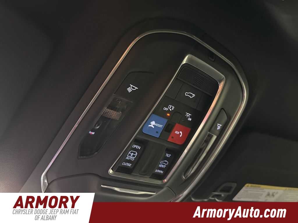 Thumbnail: 2026 Jeep Grand Cherokee - 22