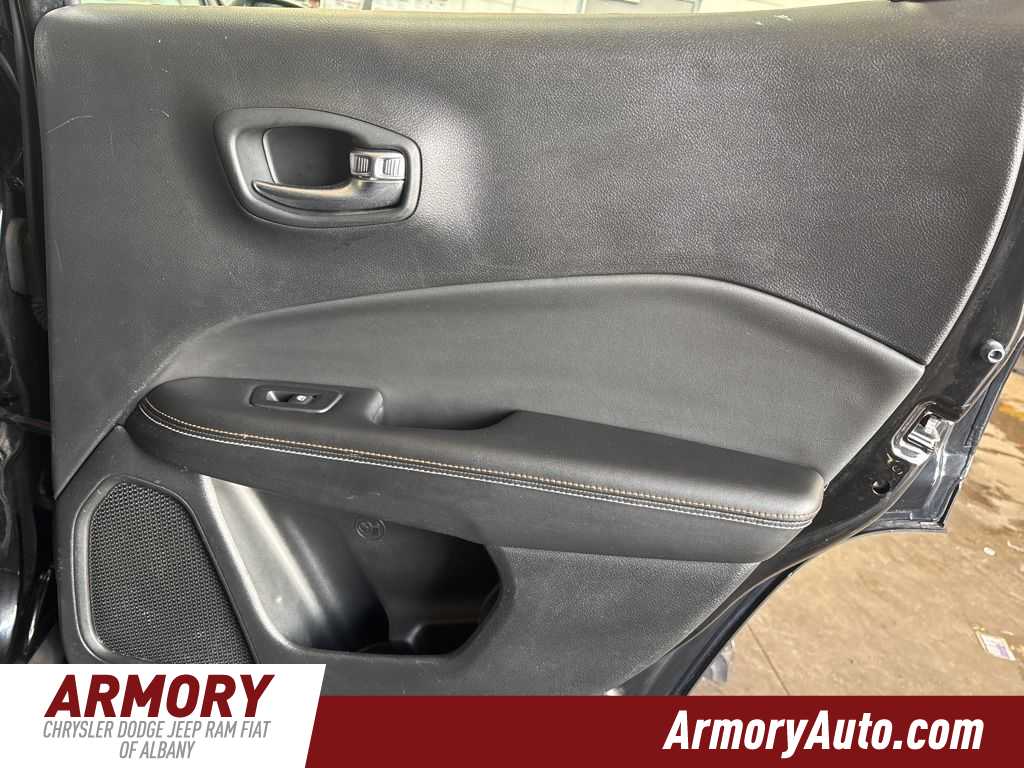 Thumbnail: 2020 Jeep Compass - 27