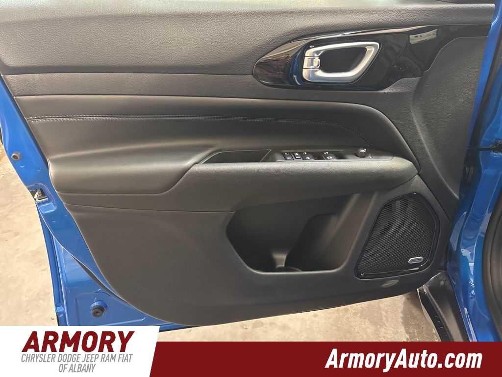 Thumbnail: 2026 Jeep Compass - 7