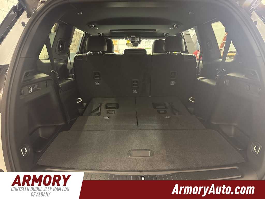 Thumbnail: 2025 Jeep Grand Cherokee L - 25