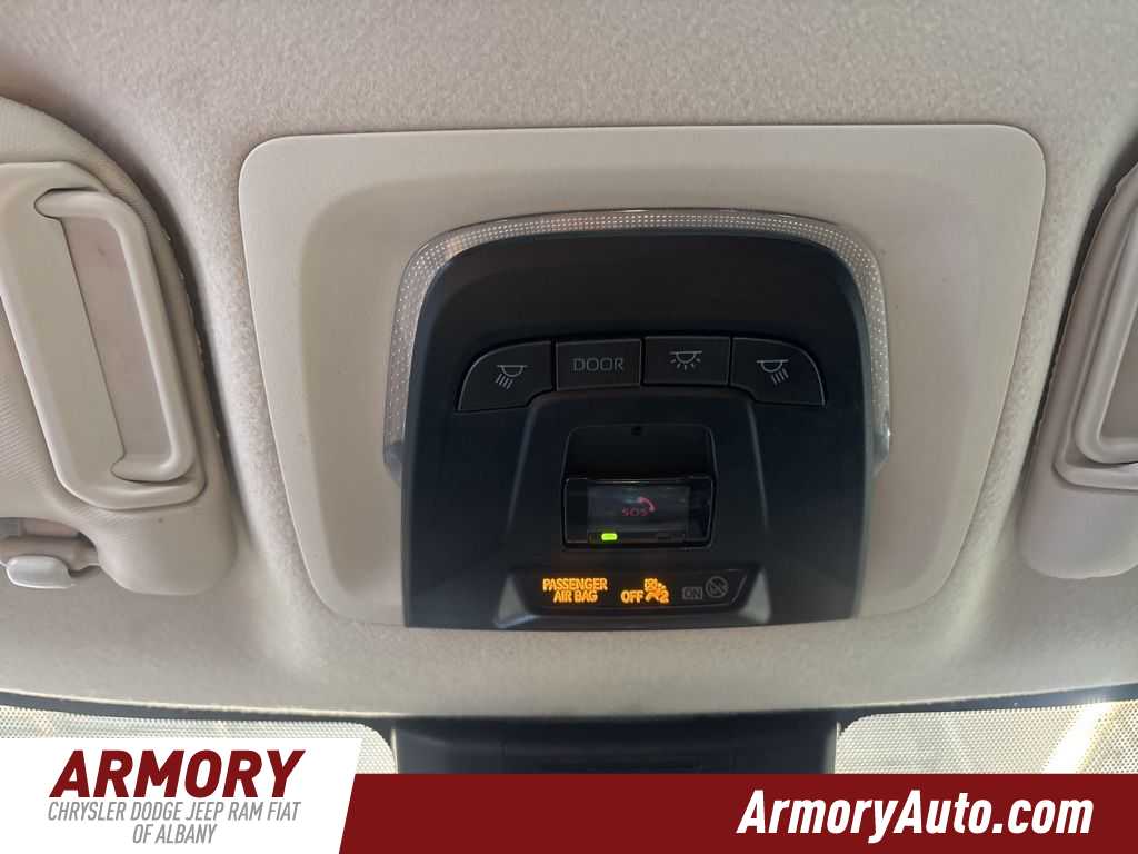 Thumbnail: 2024 Toyota Corolla - 19