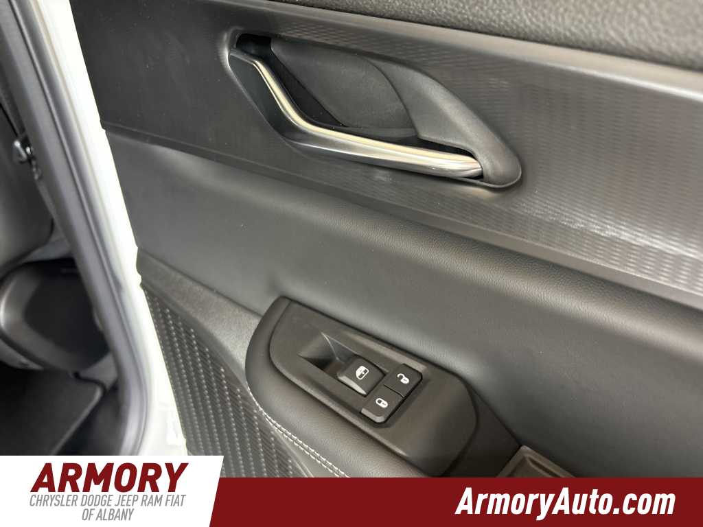 Thumbnail: 2025 Jeep Grand Cherokee - 29