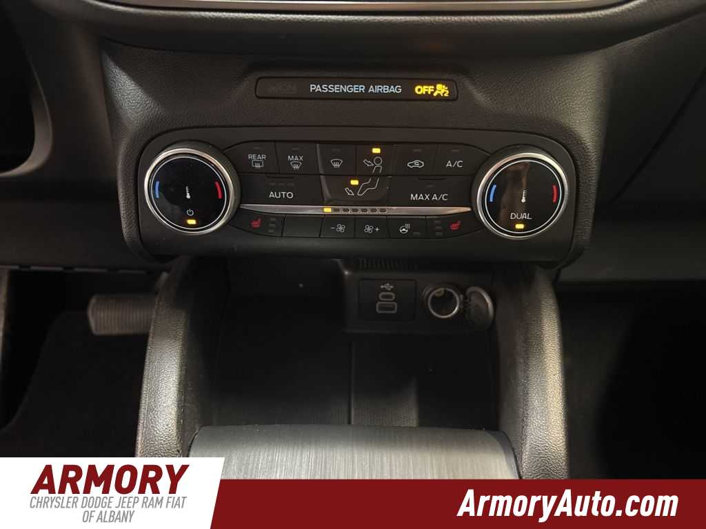 Thumbnail: 2024 Ford Escape - 18