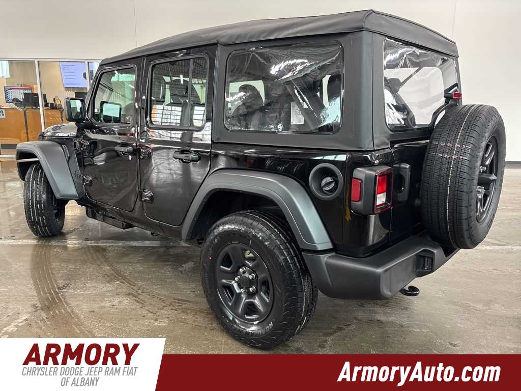 Thumbnail: 2026 Jeep Wrangler - 6